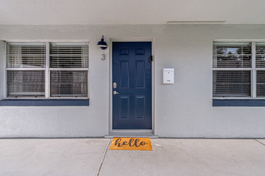 More Photos Of 5070 Orange Blvd, Port Orange Specialty For Sale