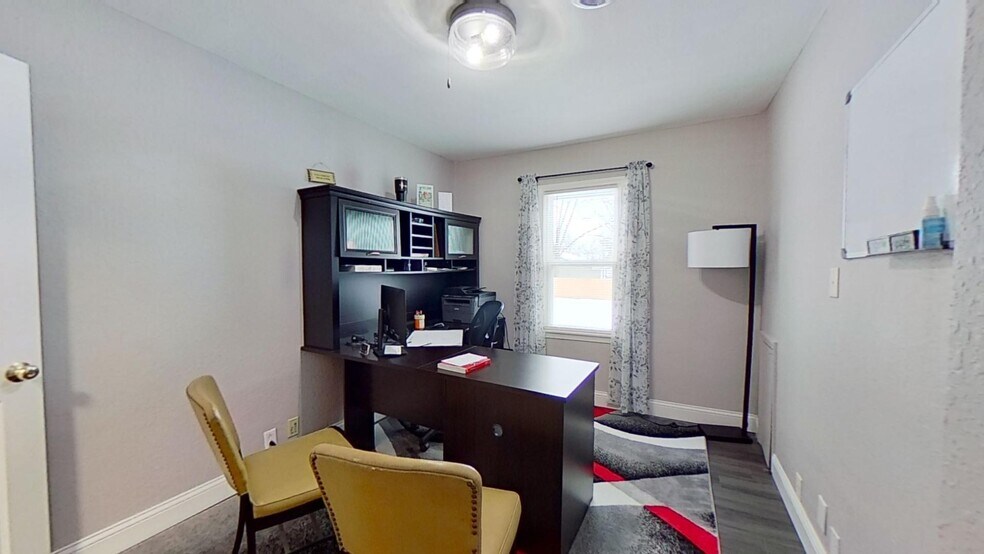 More Photos Of 616 S Sturgeon St, Montgomery City Office Residential For Sale