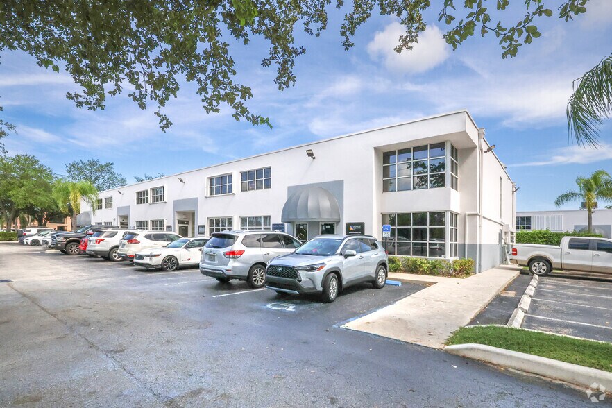 Primary Photo Of 13350-13380 SW 128th St, Miami Loft Creative Space For Lease