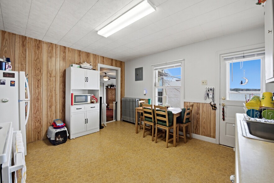 More Photos Of , Kutztown Unknown For Sale