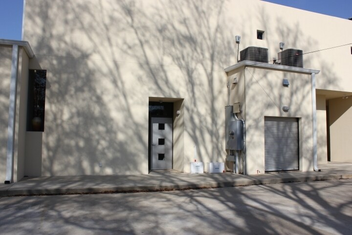 More Photos Of 100 S Greentree Ln, Foley Medical For Sale
