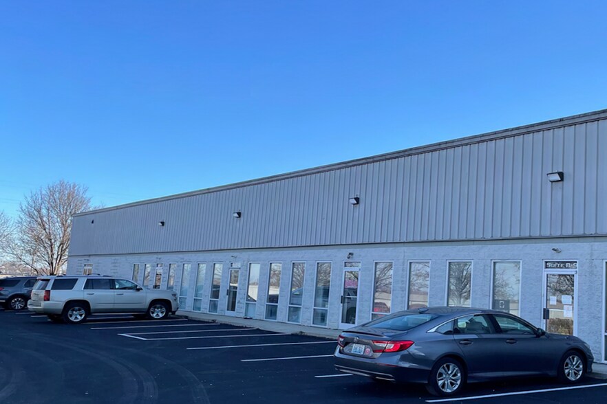 Primary Photo Of 470 Conway Ct, Lexington Light Distribution For Lease