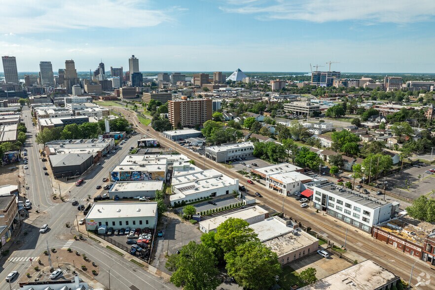More Photos Of 628 Madison Ave, Memphis Apartments For Lease