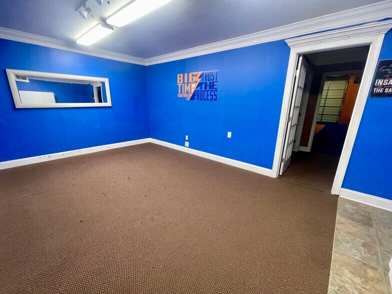 More Photos Of 92 Fleming St, Fredericksburg Unknown For Lease