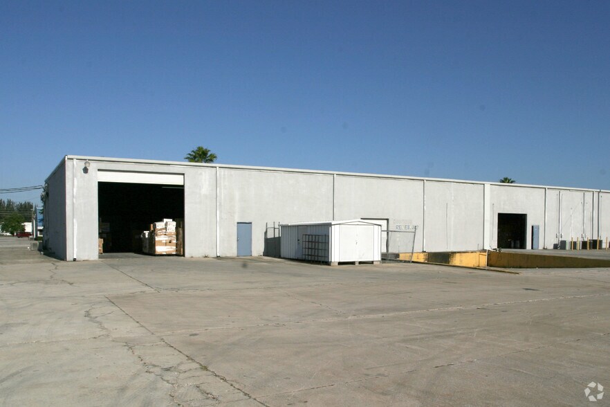 More Photos Of 12495 34th St N, Saint Petersburg Unknown For Lease