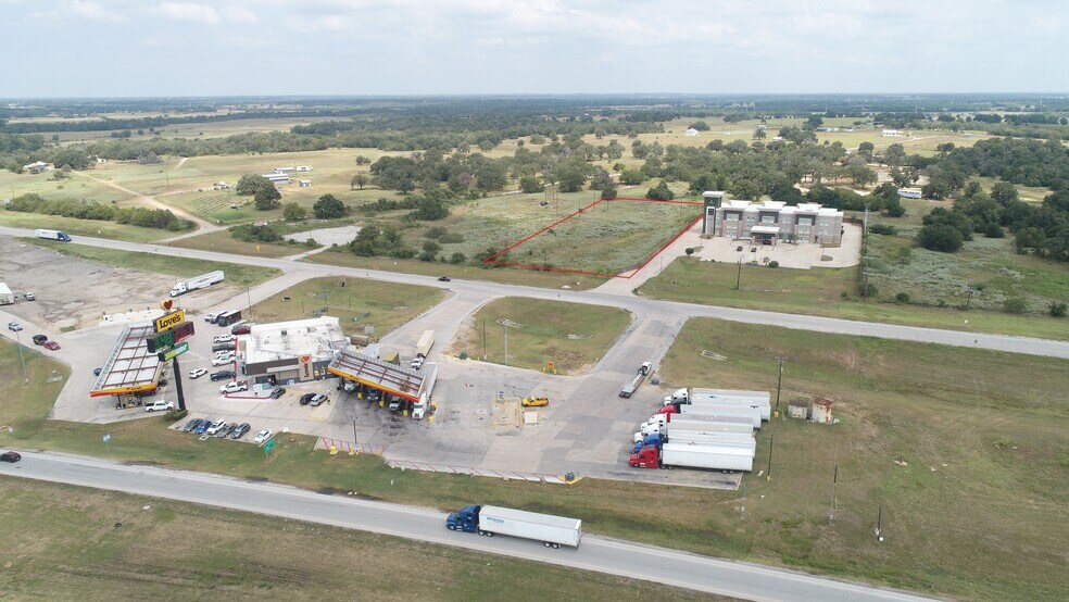 More Photos Of 197 U.S. 90 Hwy, Luling Land For Lease