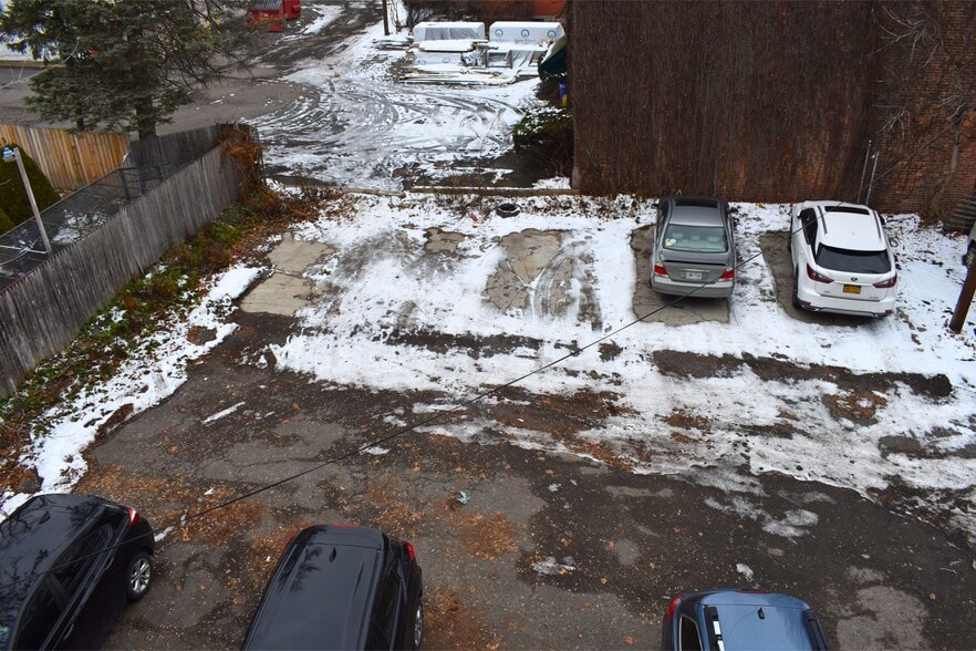 More Photos Of 140 Chapin St, Binghamton Apartments For Sale