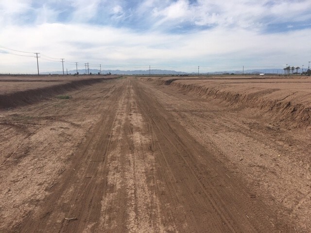 More Photos Of 1558-1560 Dogwood Rd, El Centro Land For Sale