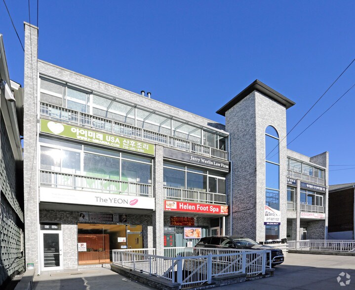 More Photos Of 4338-4342 162nd St, Flushing Storefront Retail Office For Sale