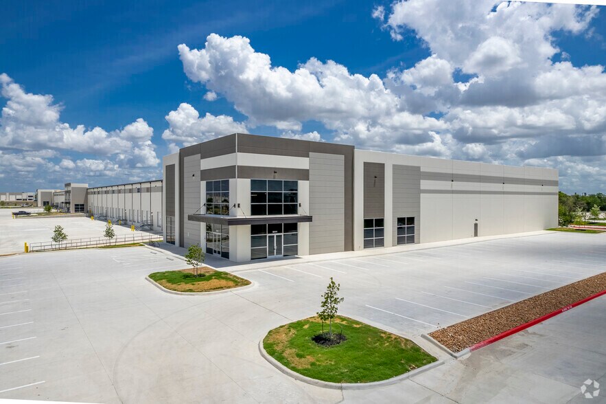 Primary Photo Of 5311 Dietrich Rd, San Antonio Distribution For Lease