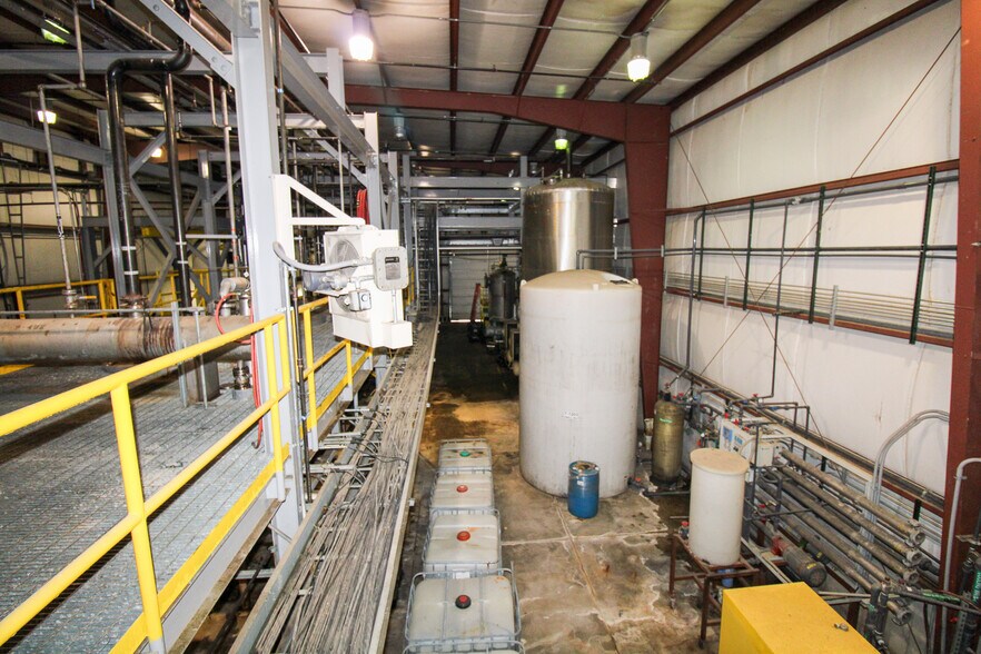 More Photos Of 5640 44th Ave S, Clinton Industrial For Sale
