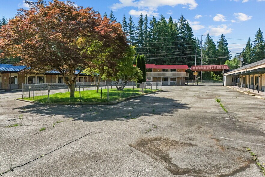 More Photos Of 1862 W State Route 20, Sedro-Woolley Hotel For Sale