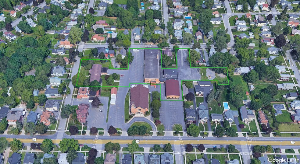 Primary Photo Of 89 E Genesee St, Auburn Flex For Sale