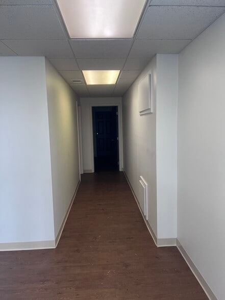 More Photos Of 301 E Ayre St, Wilmington Warehouse For Lease