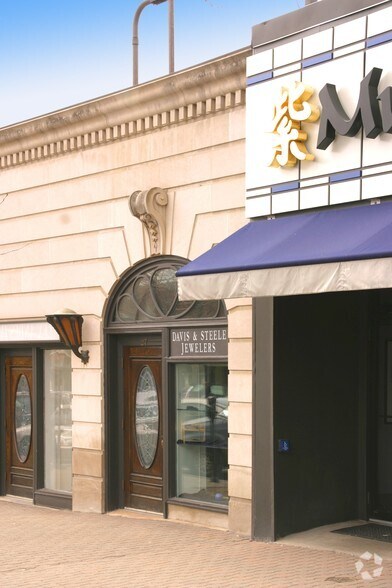 More Photos Of 27-39 LaSalle Rd, West Hartford Unknown For Lease