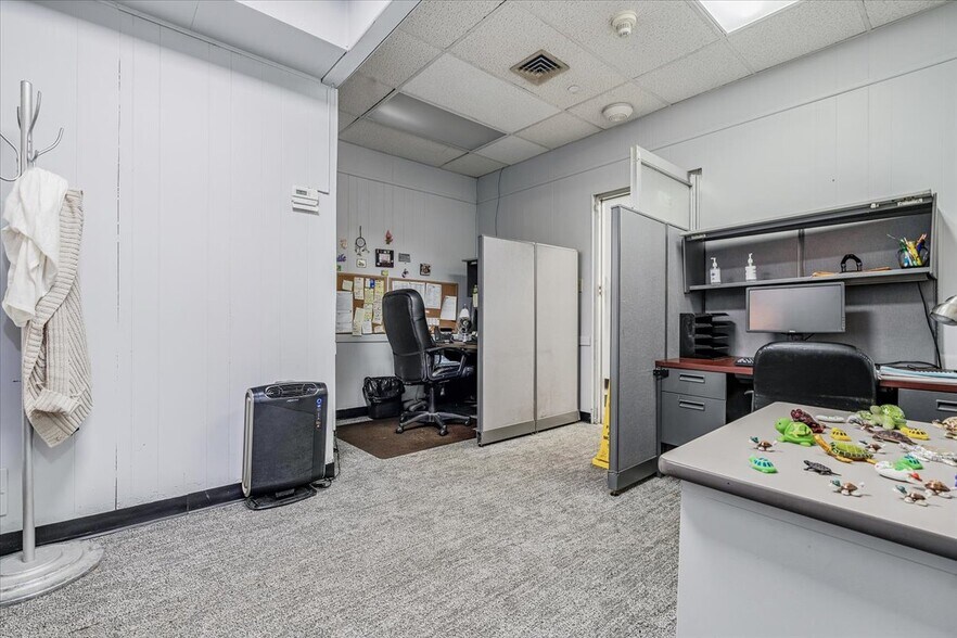 More Photos Of 723 Braddock Ave, Braddock Office For Sale