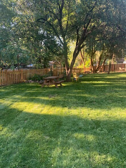 More Photos Of 102 Holly St, Colorado Springs Apartments For Sale