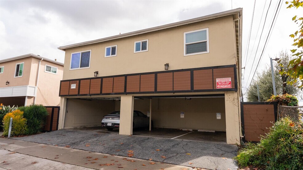 More Photos Of 12592 Washington Pl, Los Angeles Apartments For Sale