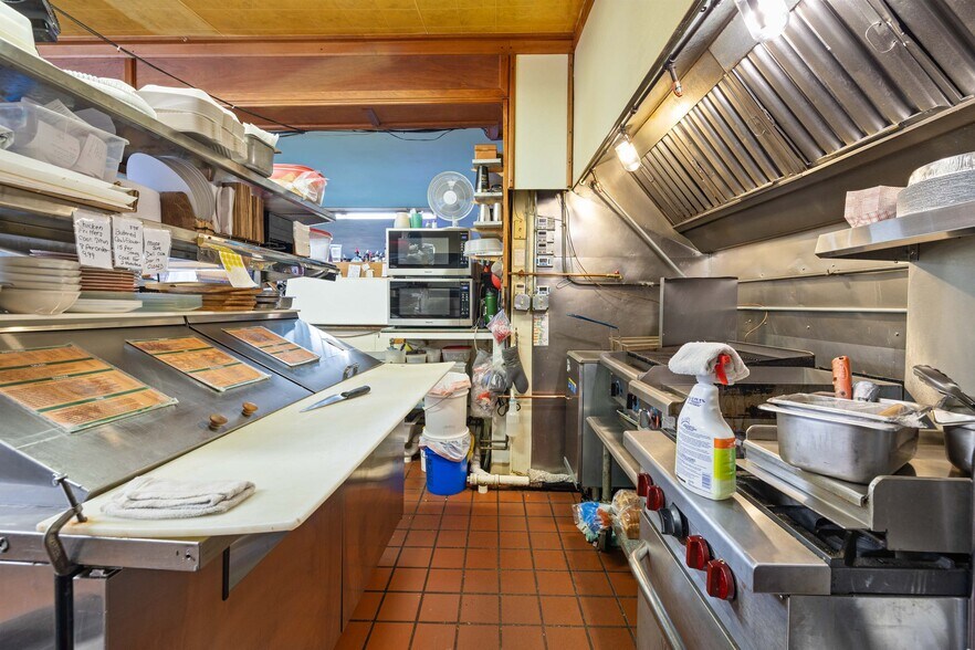 More Photos Of 179 Vermont Route 100 N, Wilmington Specialty For Sale