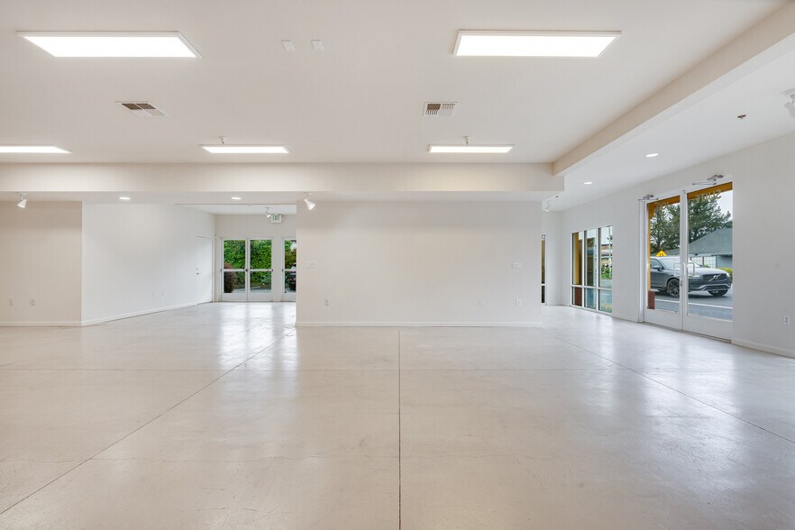 More Photos Of 19230 Sonoma Hwy, Sonoma General Retail For Lease