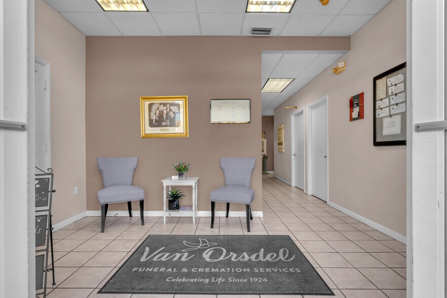 More Photos Of 11240 SW 88th St, Miami Office For Lease