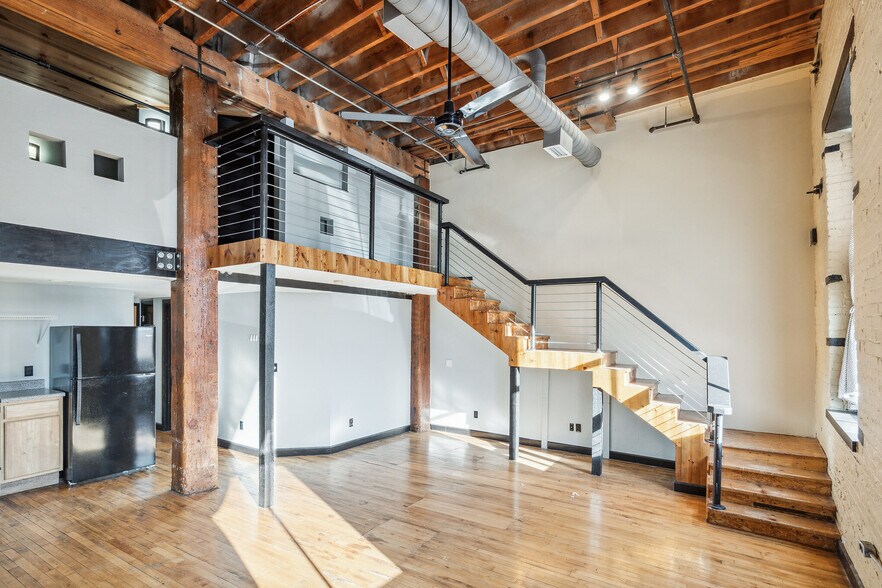 More Photos Of 331 E Water St, Springfield Apartments For Sale