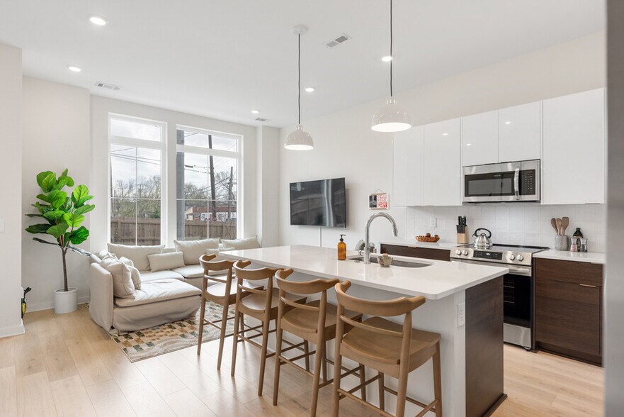 More Photos Of 1233 Lischey Ave, Nashville Apartments For Sale