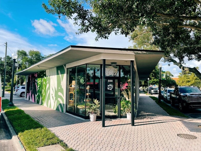 Primary Photo Of 500 Main St, Dunedin Restaurant For Lease