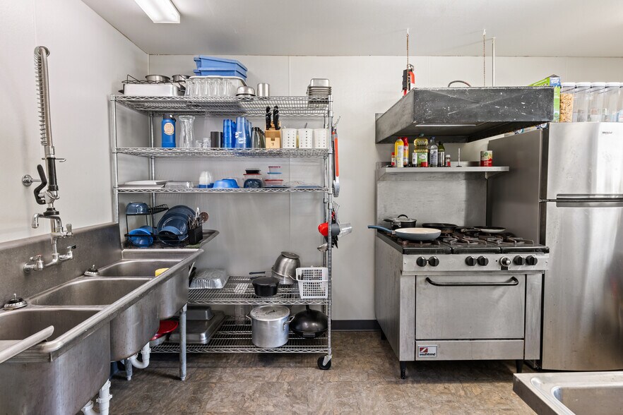 More Photos Of W6313 Hwy 23, Oxford Restaurant For Sale
