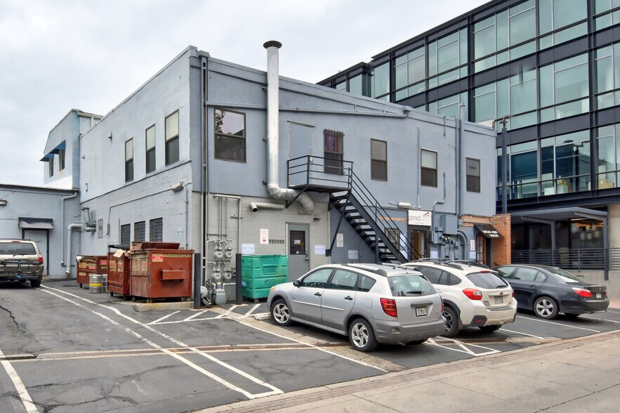 More Photos Of 940-950 Pearl St, Boulder Freestanding For Lease