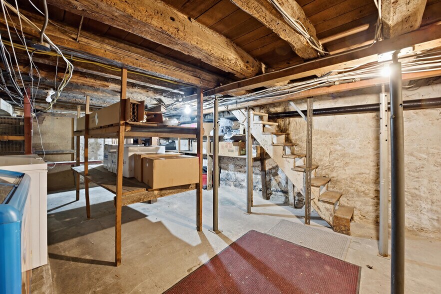 More Photos Of , Kutztown Unknown For Sale