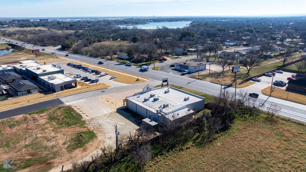 More Photos Of 550 E South 11Th St, Abilene Restaurant For Sale