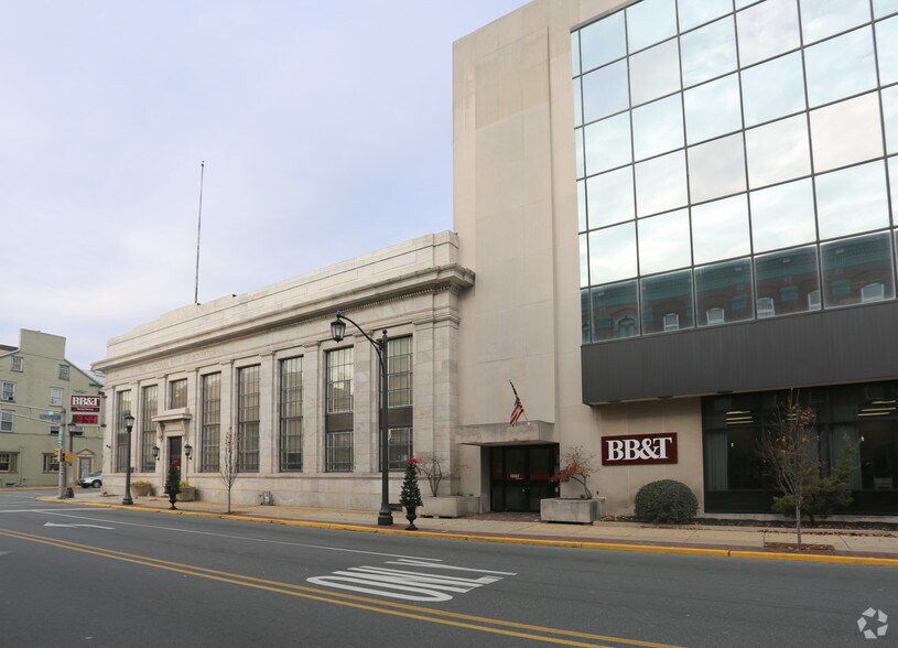 More Photos Of 1 Philadelphia Ave, Boyertown Medical For Lease