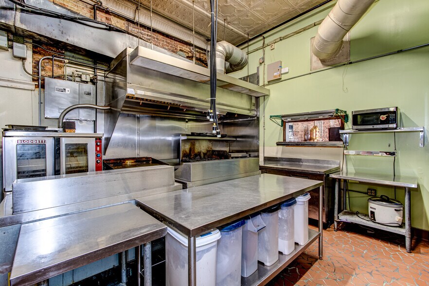 More Photos Of 215 10th St, Augusta Storefront Retail Residential For Sale