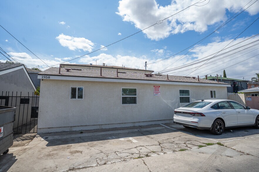 More Photos Of 1958 Pine Ave, Long Beach Apartments For Sale