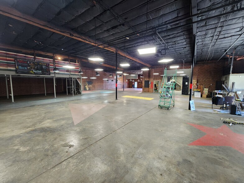 More Photos Of 517 Evans Ave, Reno Warehouse For Lease