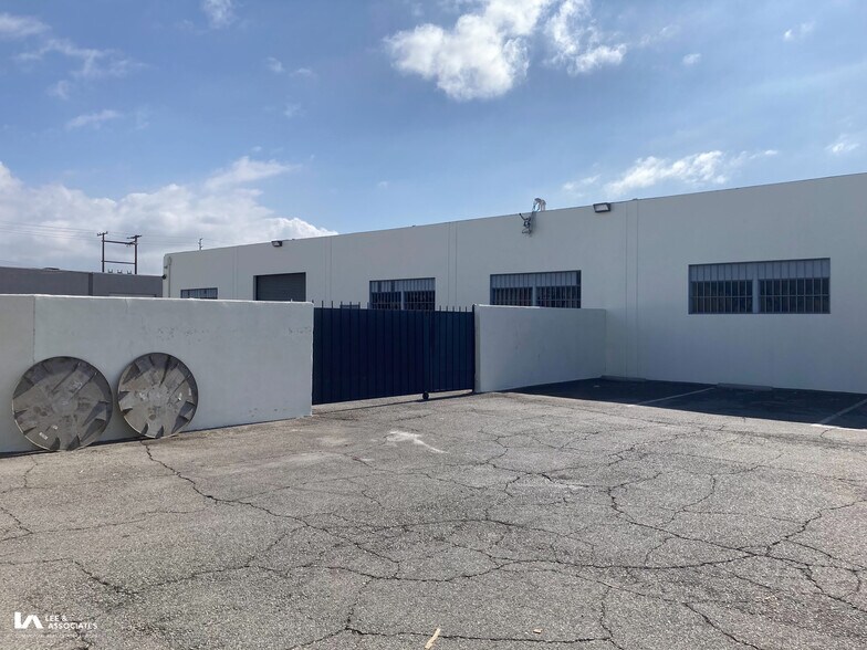More Photos Of 16400 Garfield Ave, Paramount Warehouse For Sale
