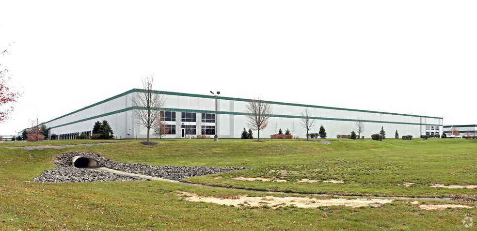 More Photos Of 1240-1248 S River Rd, Cranbury Warehouse For Lease