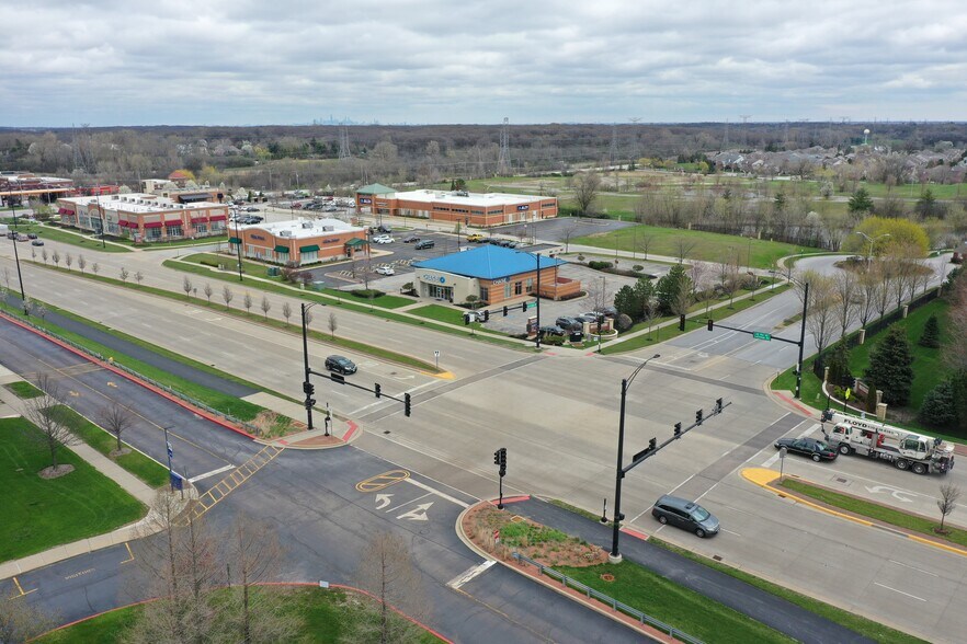 More Photos Of 13211 S La Grange Rd, Orland Park Bank For Sale