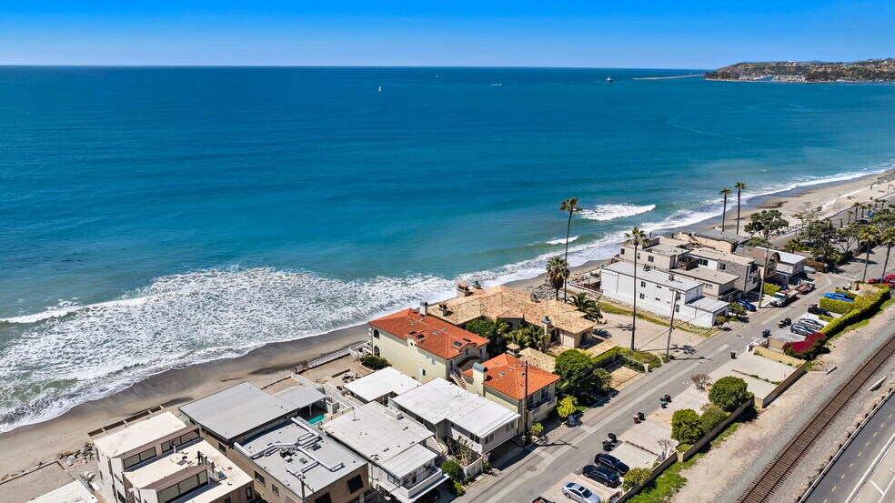 More Photos Of 35087 Beach Rd, Dana Point Apartments For Sale