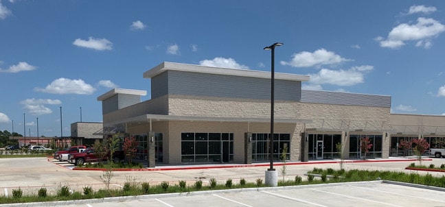 More Photos Of 25031 Westheimer Pky, Katy Storefront For Lease