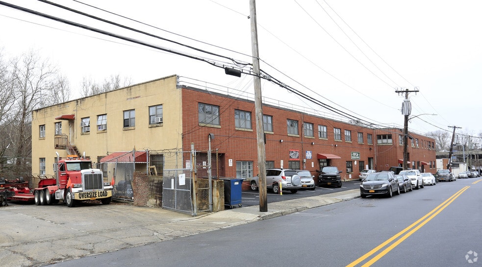 Primary Photo Of 220-230 Ferris Ave, White Plains Manufacturing For Sale