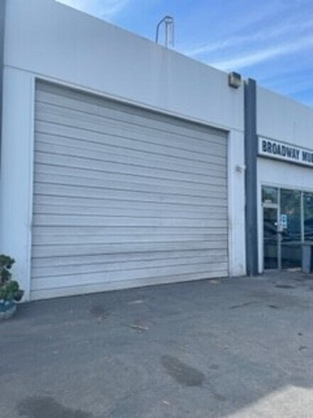 More Photos Of 7140 Village Pky, Dublin Industrial For Lease