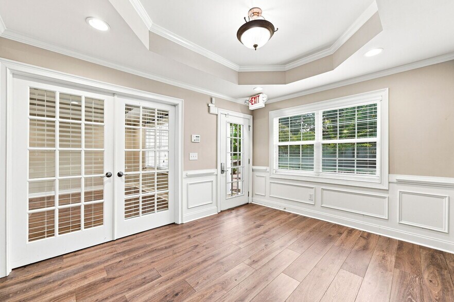 More Photos Of 965 Piedmont Rd NE, Marietta Office For Lease