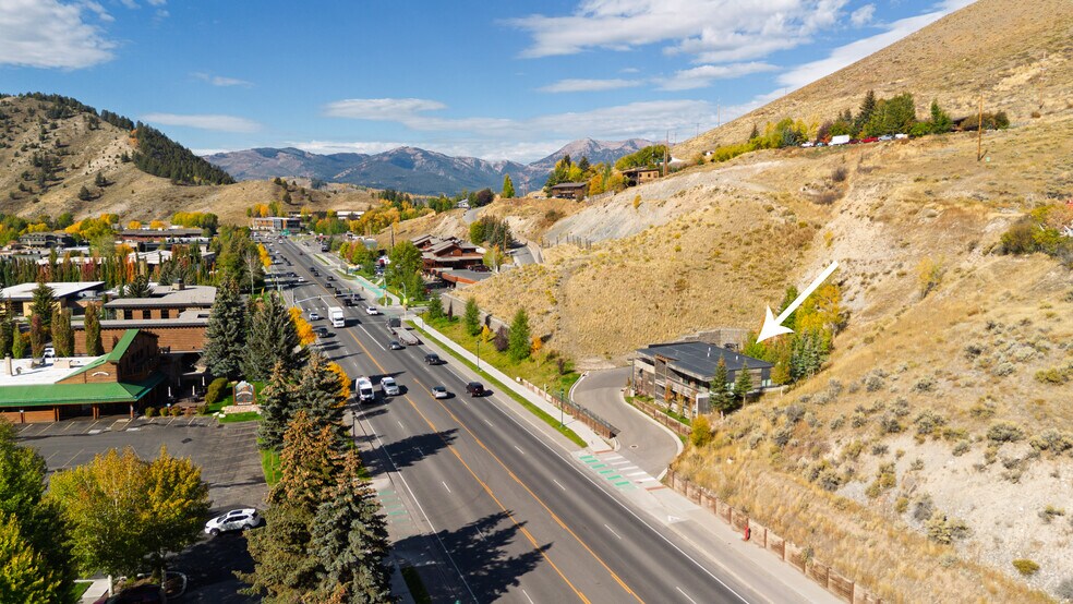 More Photos Of 855 W Broadway Ave, Jackson Apartments For Sale