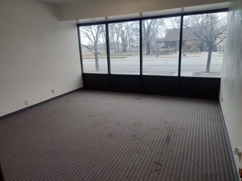 More Photos Of 2427 Jefferson Ave, Ogden Apartments For Lease