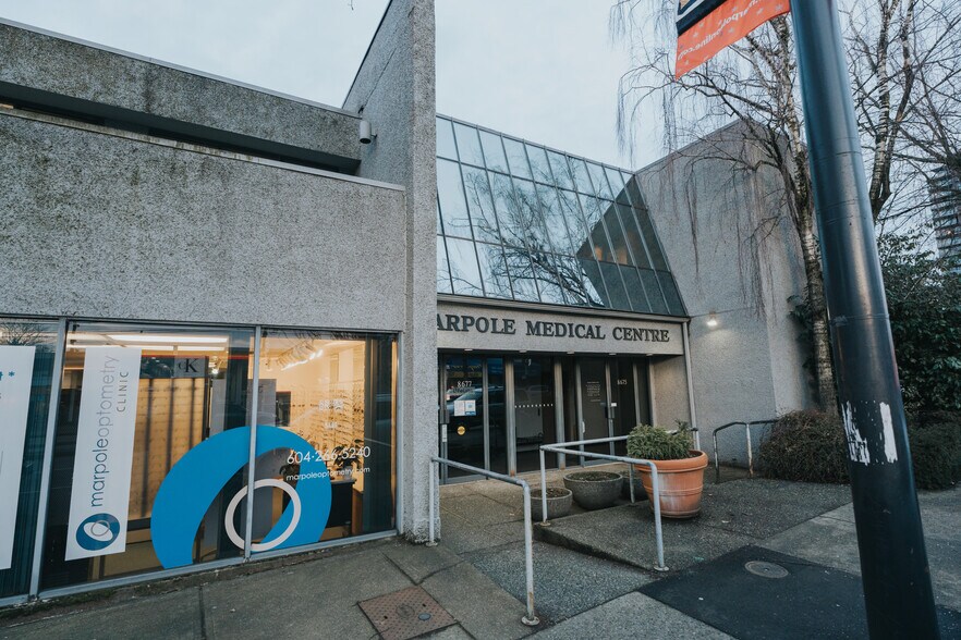 More Photos Of 8675-8679 Granville St, Vancouver Medical For Sale