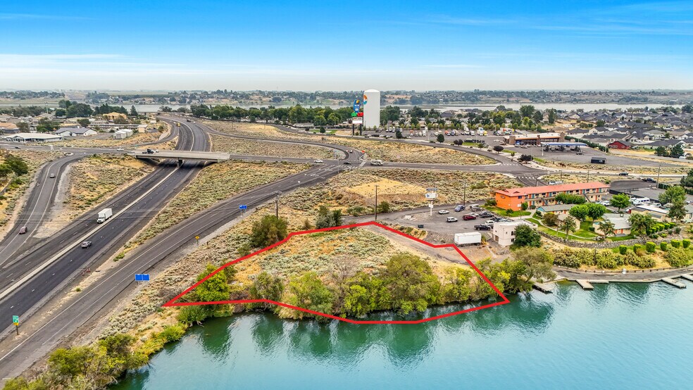 More Photos Of NNA NNA West Lakeshore Court Ct, Moses Lake Land For Sale