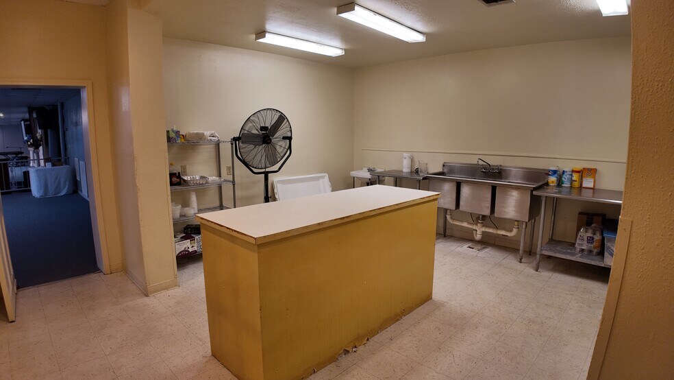 More Photos Of 322 Laurel St, La Marque Freestanding For Sale