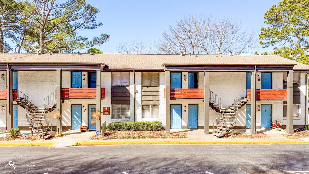 More Photos Of 4663 Waldrop Dr, Forest Park Apartments For Sale